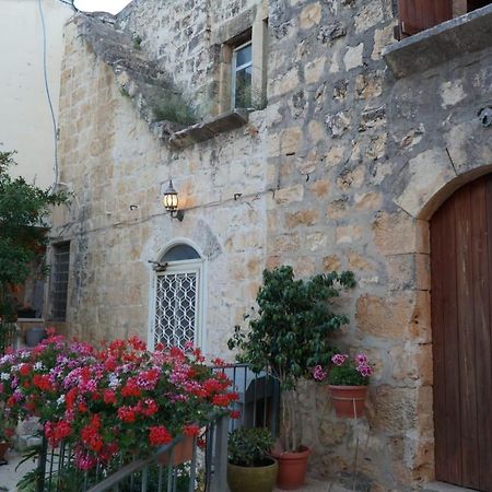 Mi'Ilya Chocolate House Guest House Exterior foto