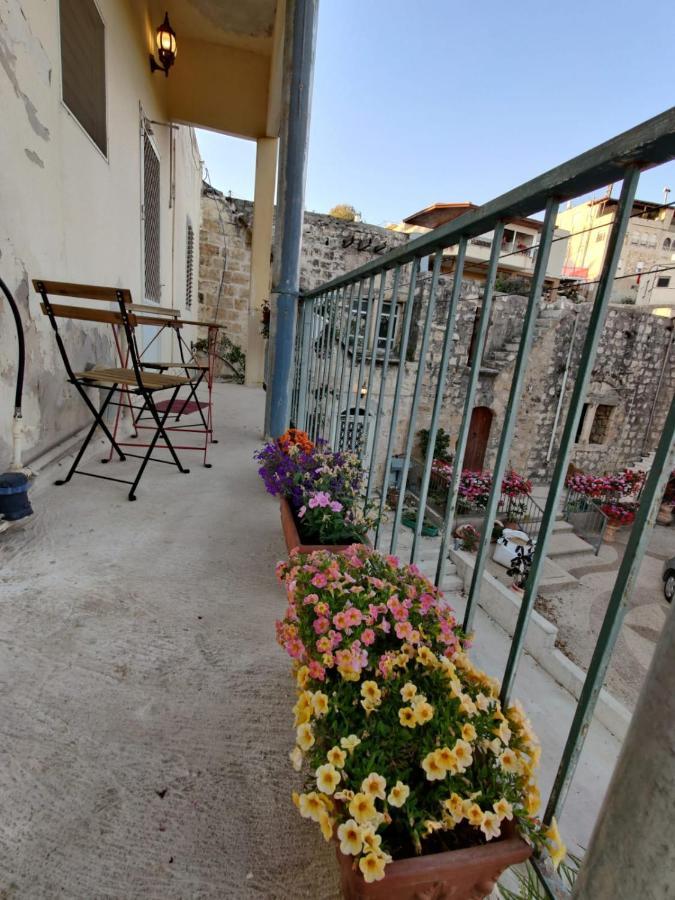 Mi'Ilya Chocolate House Guest House Exterior foto